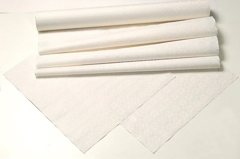 TORK WIPEABLE TABLECOVER 120 X 120CM WHITE (50)
