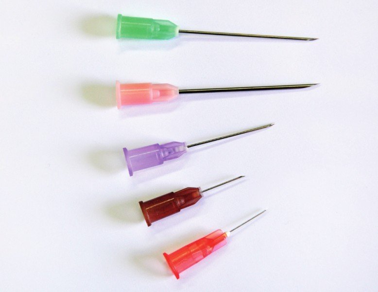 HYPODERMIC NEEDLE BLUE 23G X 30MM (100)